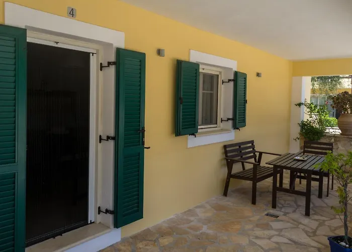 Elaia & No.4 Apartamento Gaios